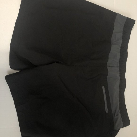 Mens XXL Black Speedo Swim Trunks, drawstring closure, pockets-Preowned - Picture 3 of 3